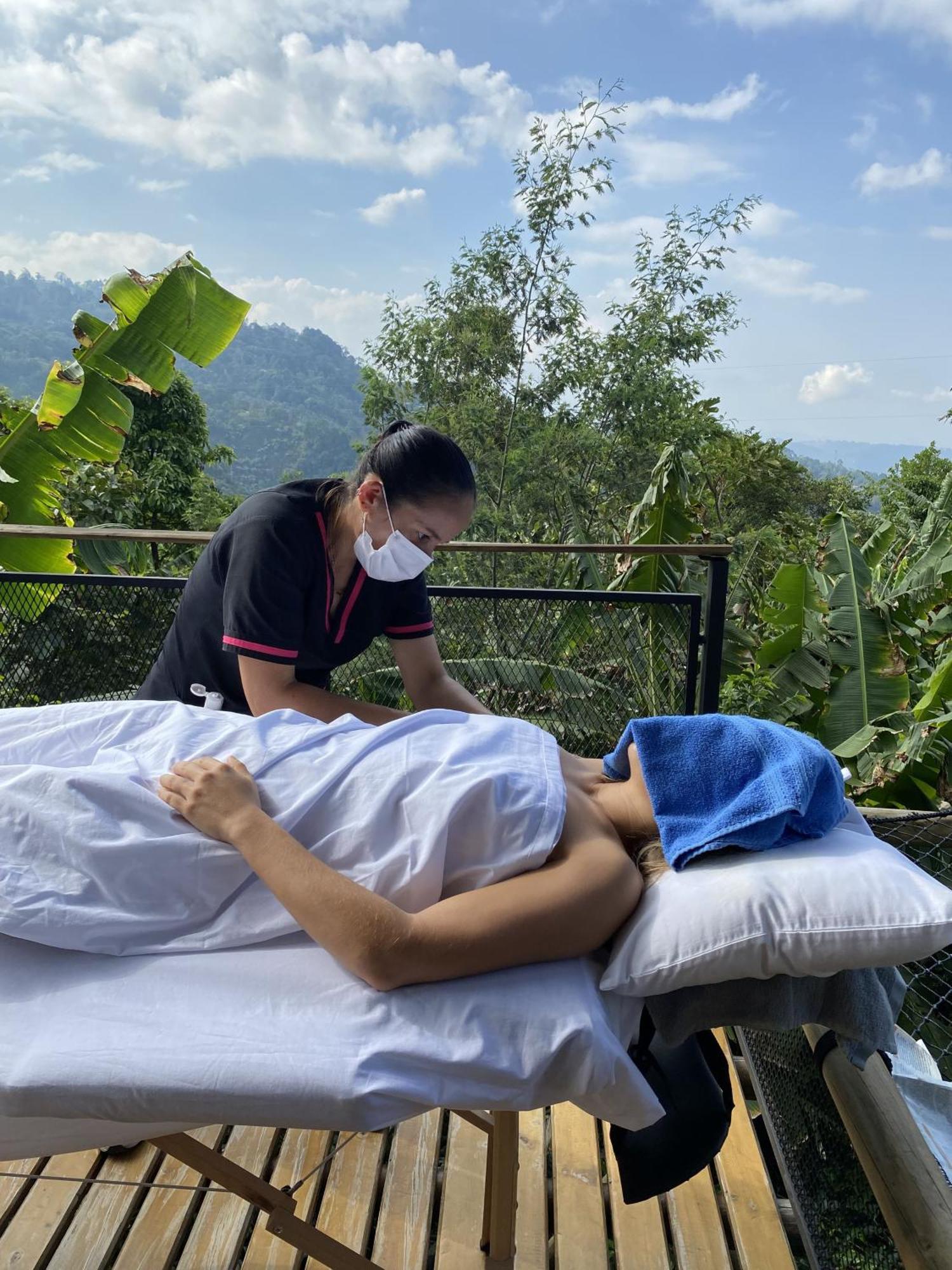 Hotel La Palma Y El Tucan - Cafe Y Naturaleza Zipacon ภายนอก รูปภาพ